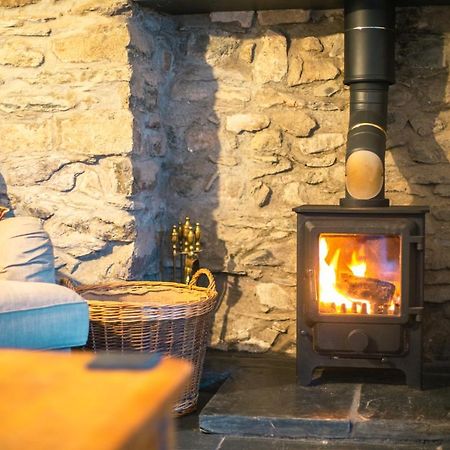 St Davids Hideaway With Roll-Top Bath & Log Burner Exterior foto